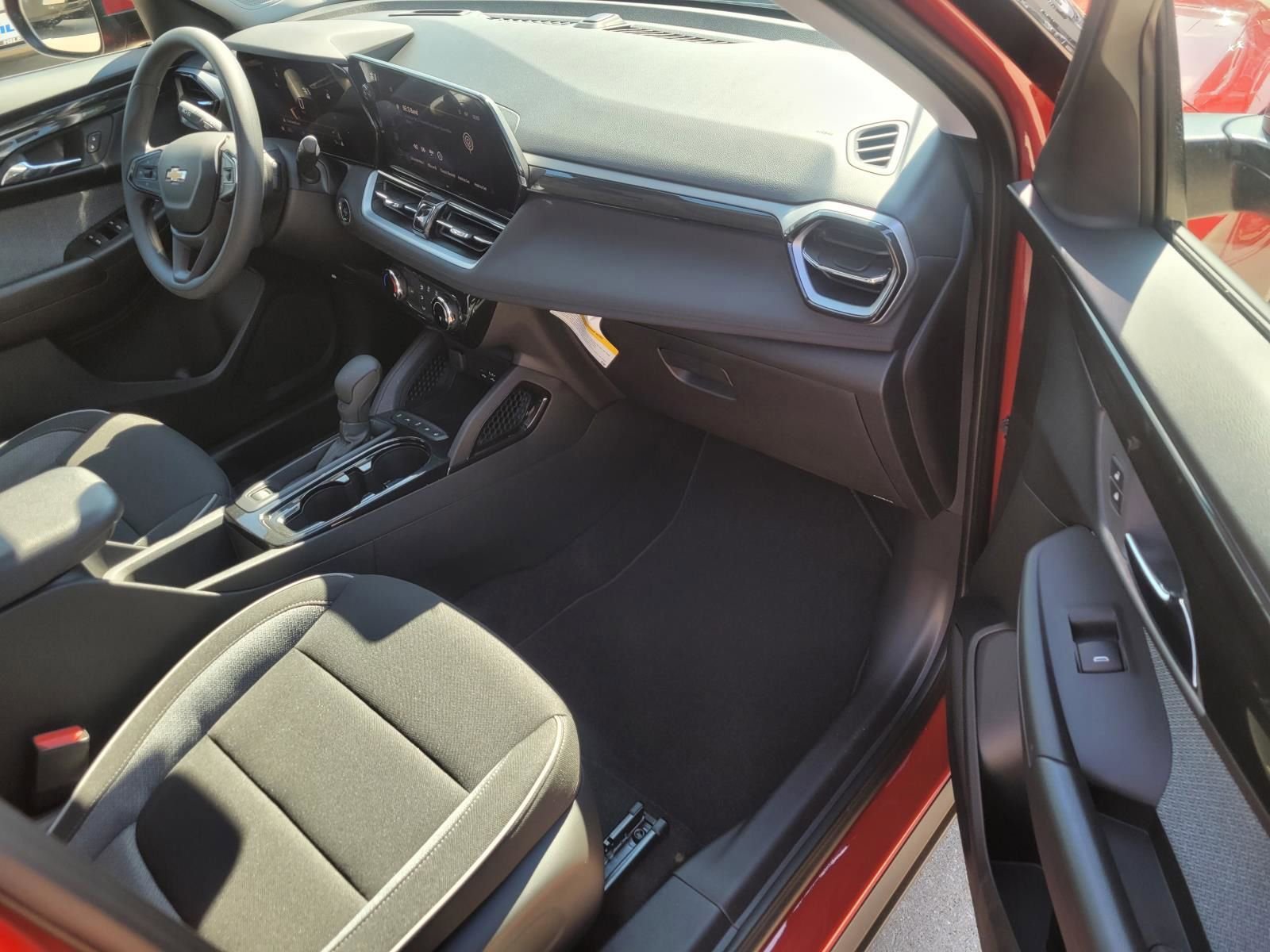 2026 Chevrolet Trailblazer LT - Photo 6