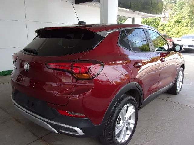 Used 2023 CINNABAR METALLIC Buick Preferred image 3