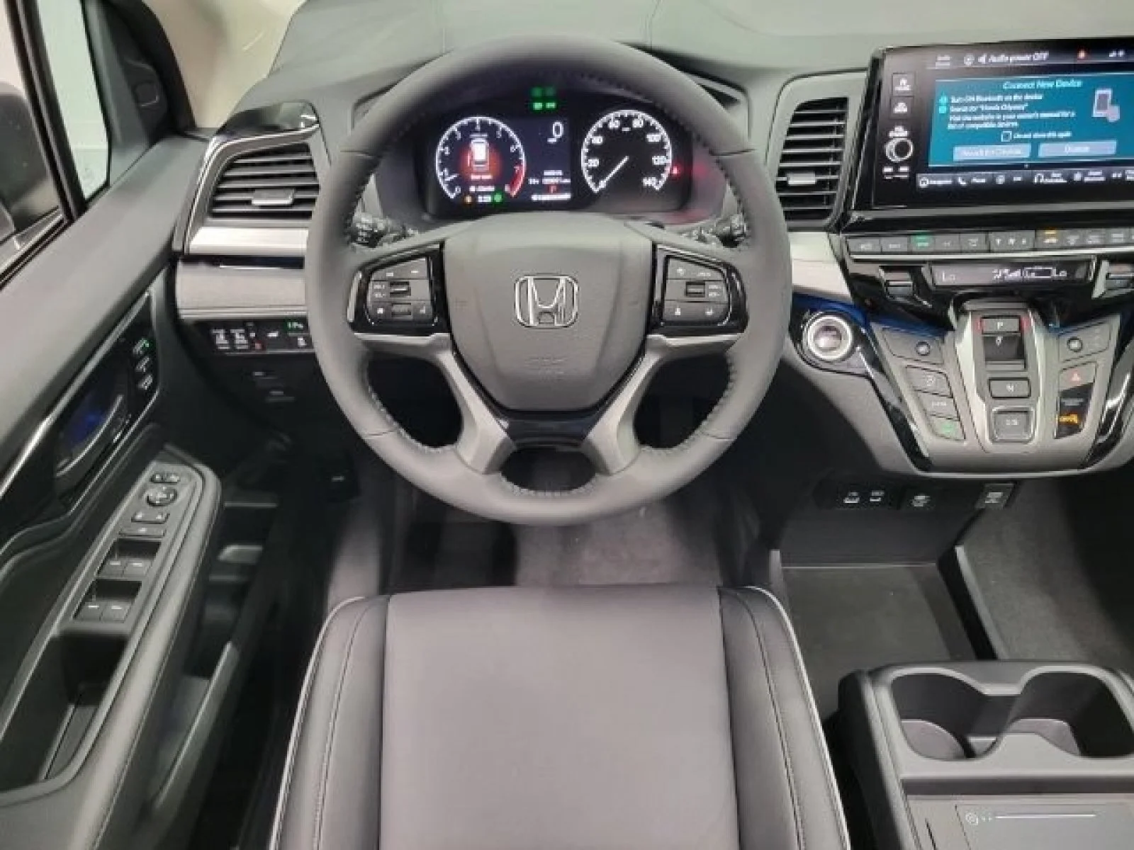 New 2026 Sonic Gray Pearl Honda Touring image 4