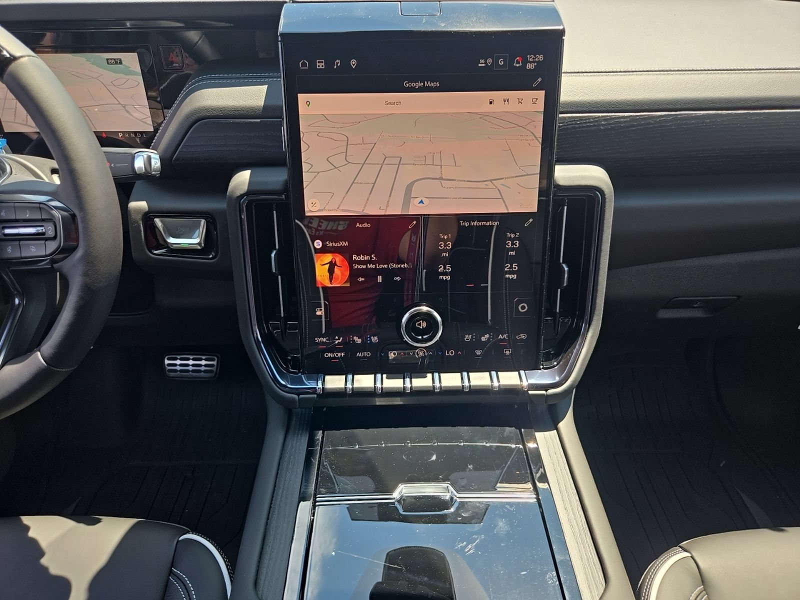 2026 GMC Yukon AT4 Ultimate - Photo 27