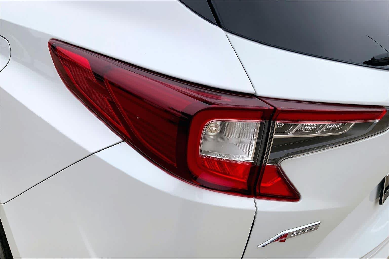 Used 2024 Platinum White Pearl Acura w/A-Spec Advance Package image 28