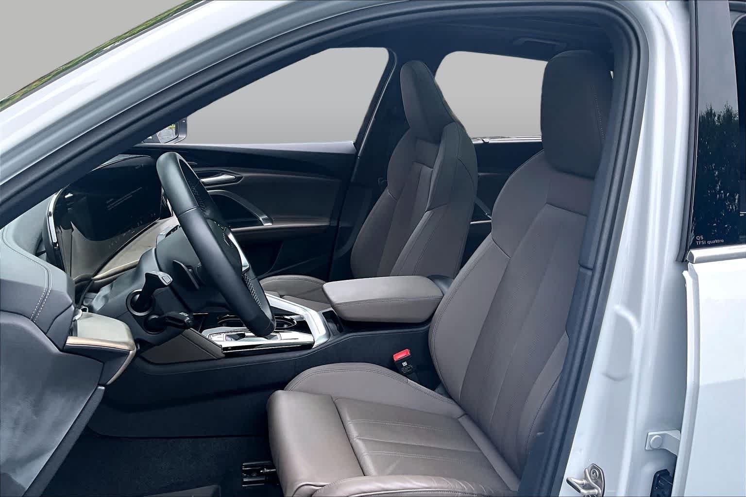 Used 2025 Glacier White Metallic Audi Premium Plus image 13