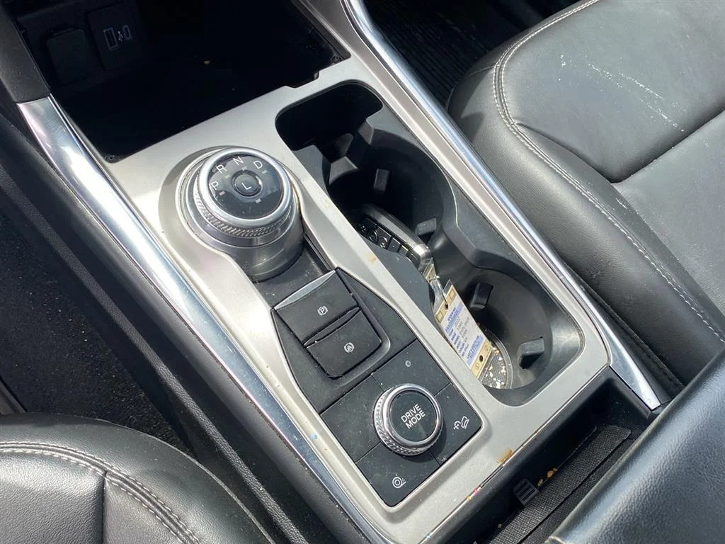 Used 2022 Star White Metallic Tri-Coat Ford XLT image 17