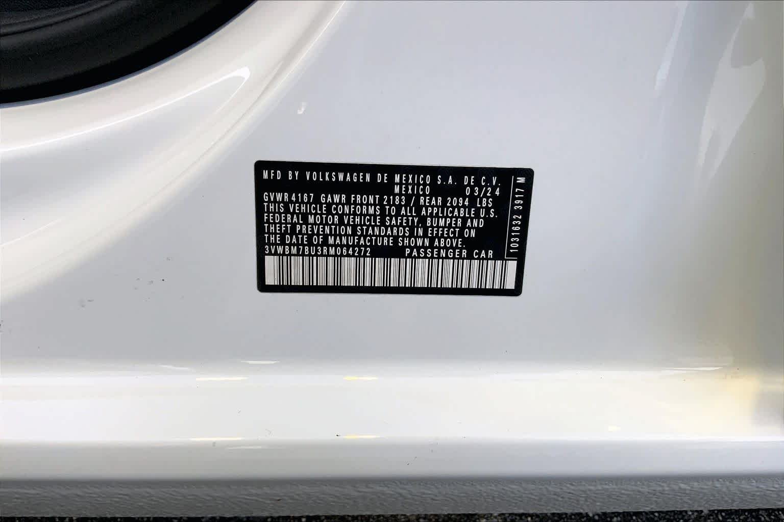 Used 2024 Pure White Volkswagen Sport image 29