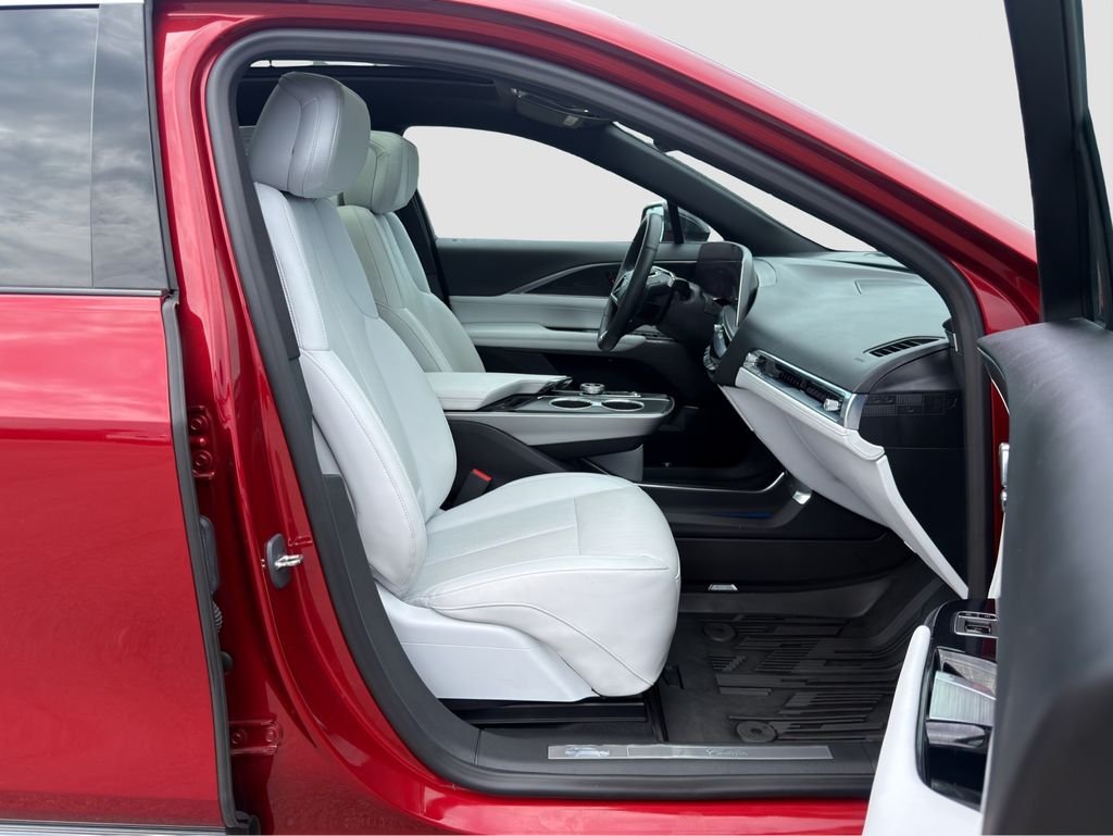 Used 2024 Red Cadillac Luxury image 14