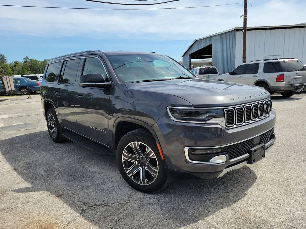 2024 Jeep Wagoneer Series II's photo