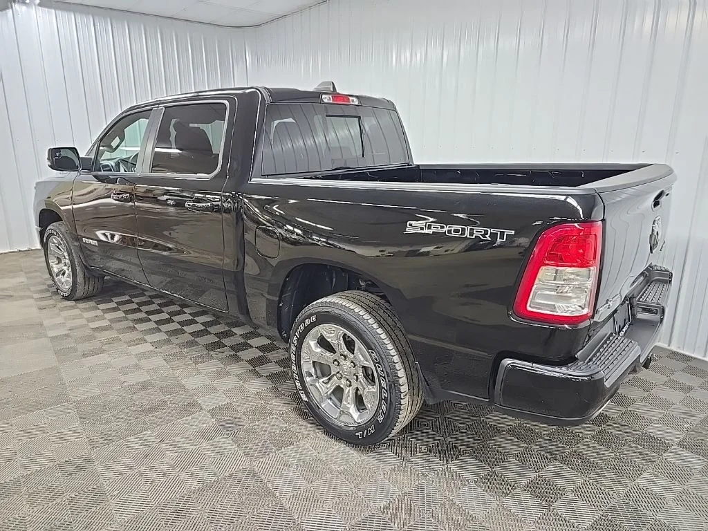 Used 2023 Diamond Black Ram Big Horn/Lone Star image 9