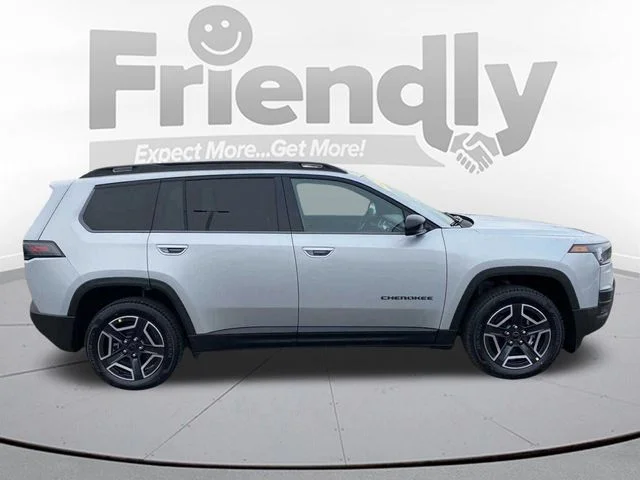 New 2026 Silver Zynith Clear-Coat Exterior Paint Jeep Limited image 4