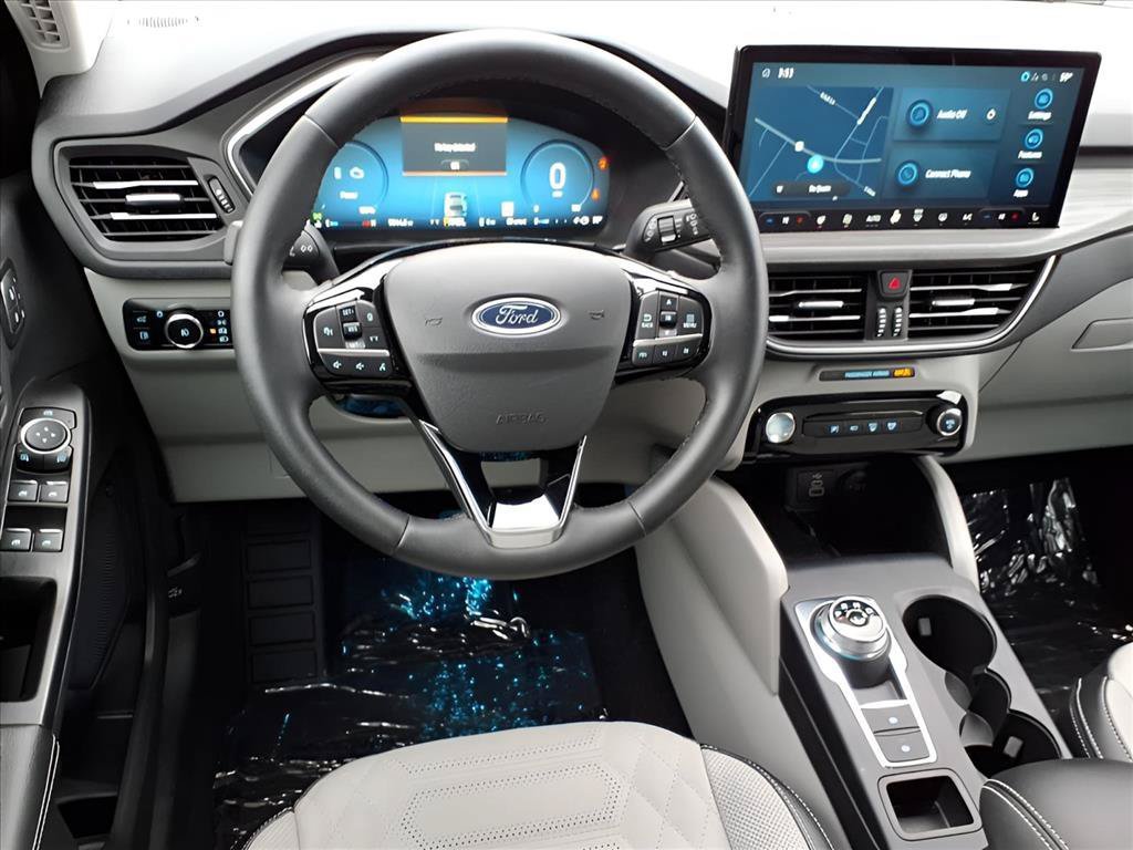 Used 2024 Silver Ford PHEV image 3