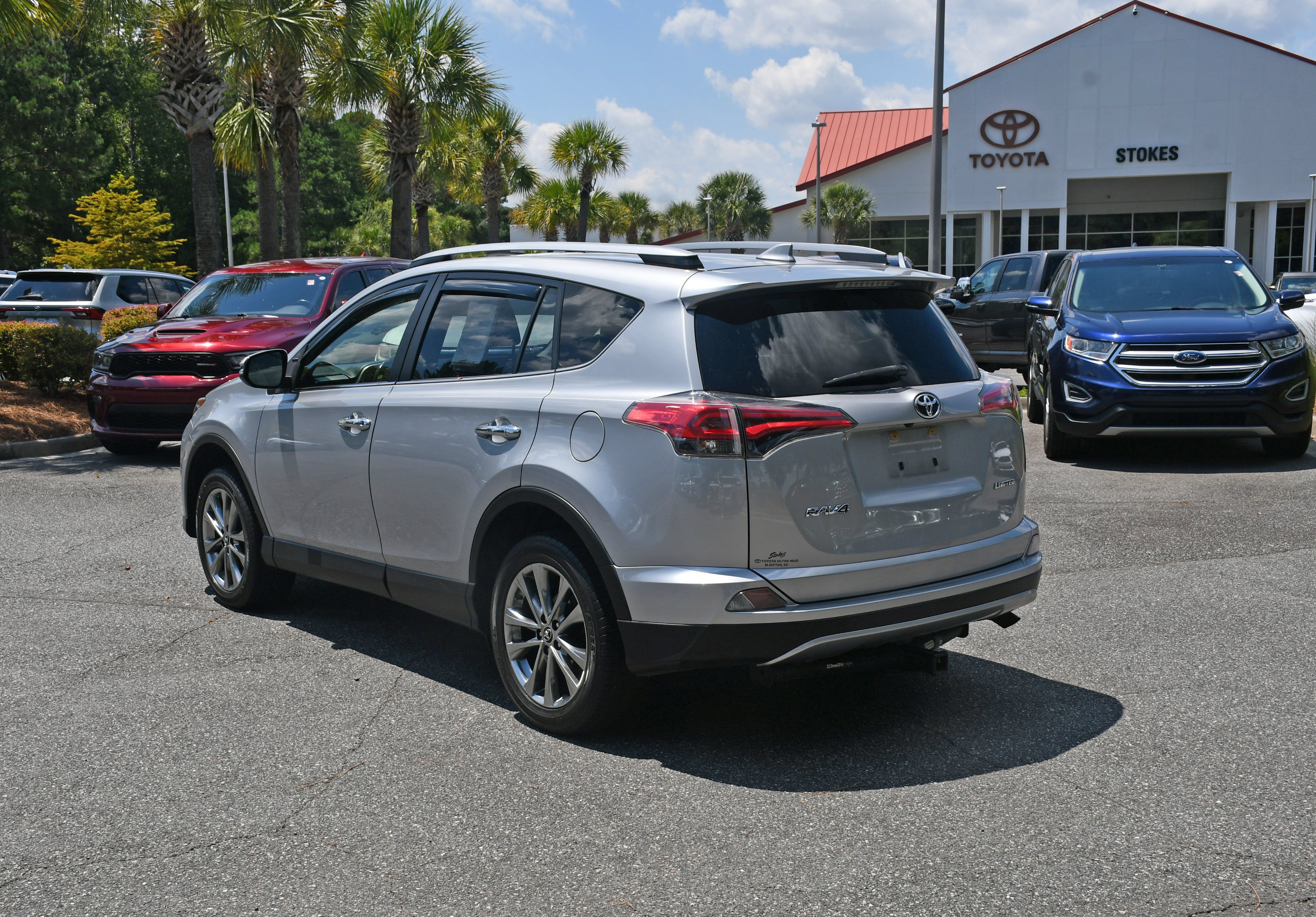 Used 2018 Silver Toyota Limited image 3