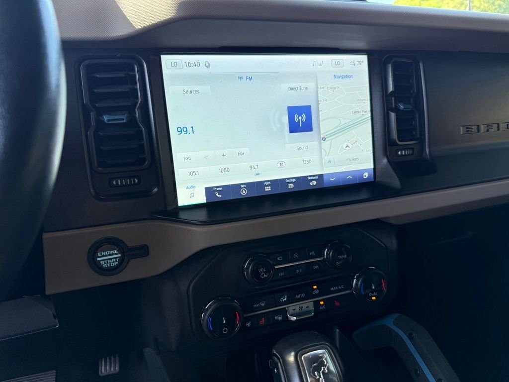 Used 2022  Ford Wildtrak image 18