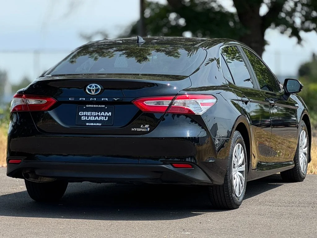 Used 2019 Midnight Black Metallic Toyota LE image 7