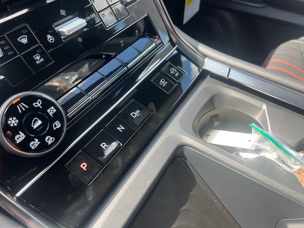 New 2025 White Nissan PRO-4X image 24