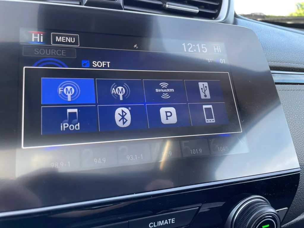 Used 2021 White Honda EX image 27