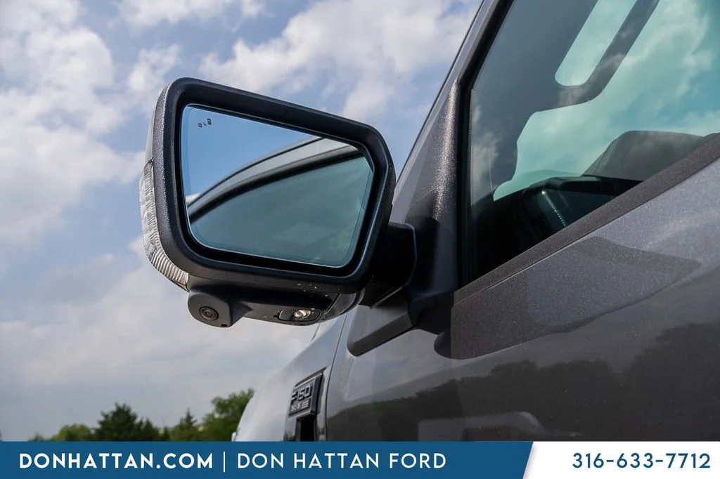 New 2026 Carbonized Gray Metallic Ford Lariat® image 36