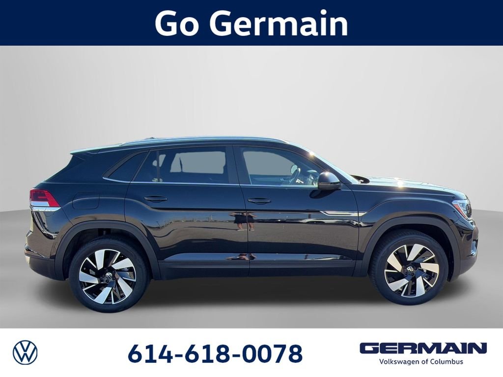 2026 Volkswagen Atlas Cross Sport SE w/Tech photo 4
