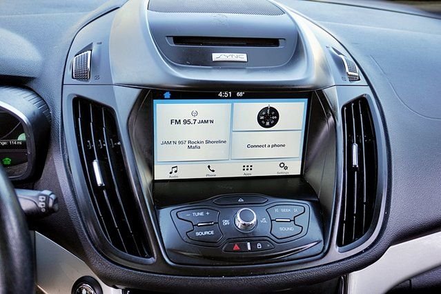 Used 2016 Silver Ford SEL image 22