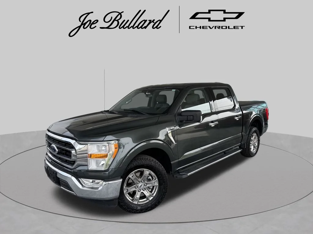 Used 2021 Gray Ford XLT image 1