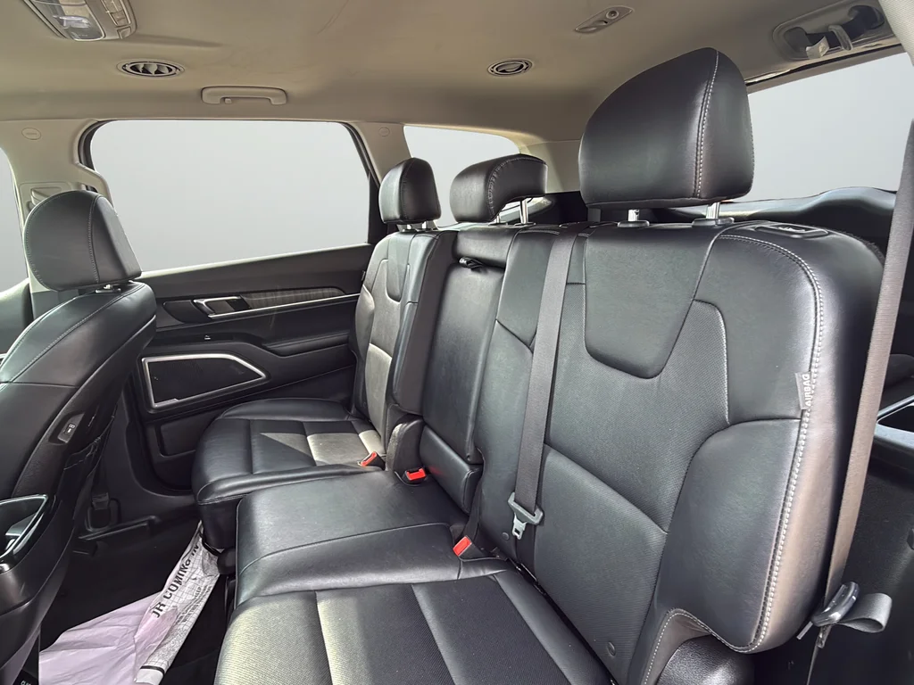Used 2023 Gray Kia EX image 41