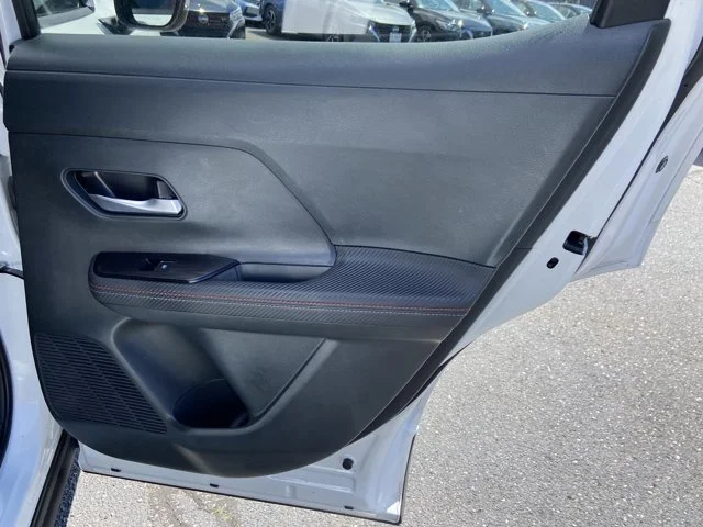 2025 Nissan Kicks SR AWD - Photo 29