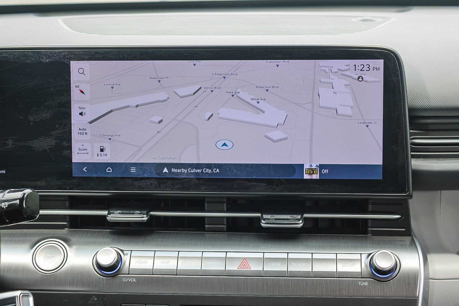 2024 Hyundai Kona Limited - Photo 14