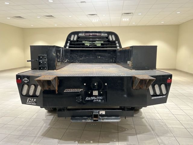 Used 2023 White GMC Pro image 4