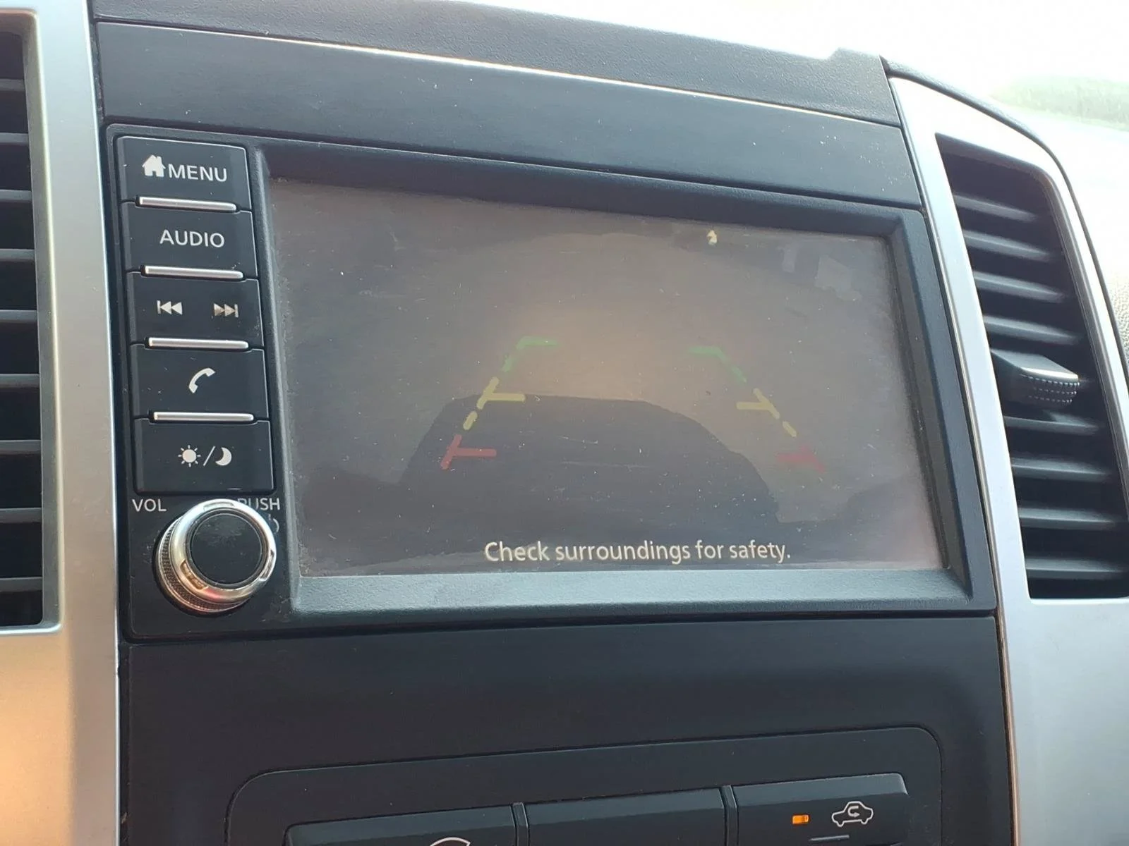 Used 2019 Glacier White Nissan SV image 11
