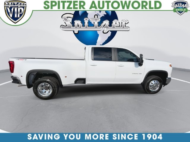 2026 Chevrolet Silverado 3500 HD photo 10 of 35