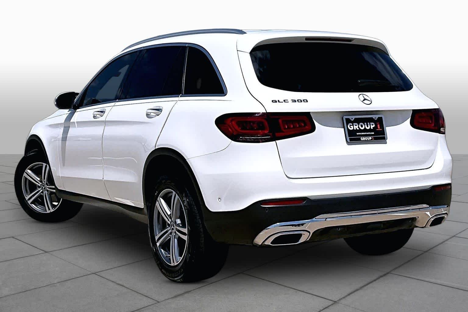 Used 2022 Polar White Mercedes-Benz GLC 300 image 12