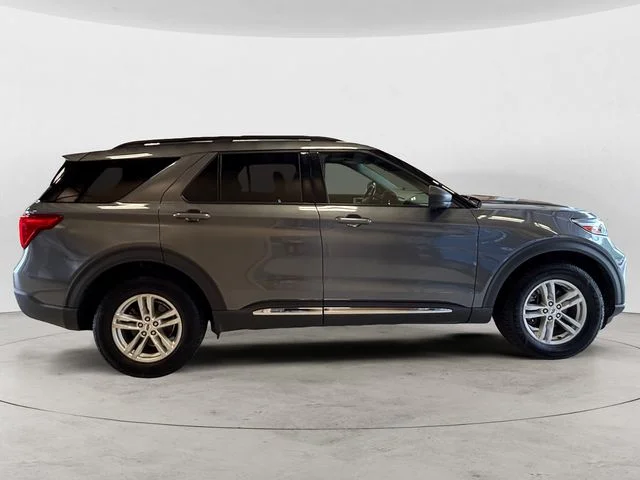 Used 2021 Gray Ford XLT image 7