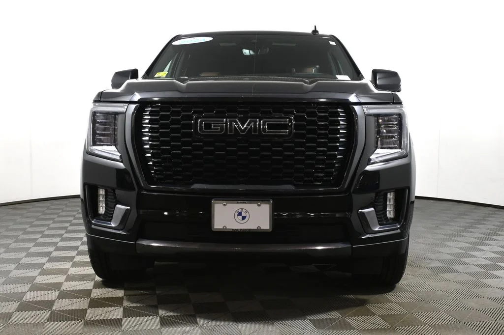 Used 2024 Black GMC Denali Ultimate image 10