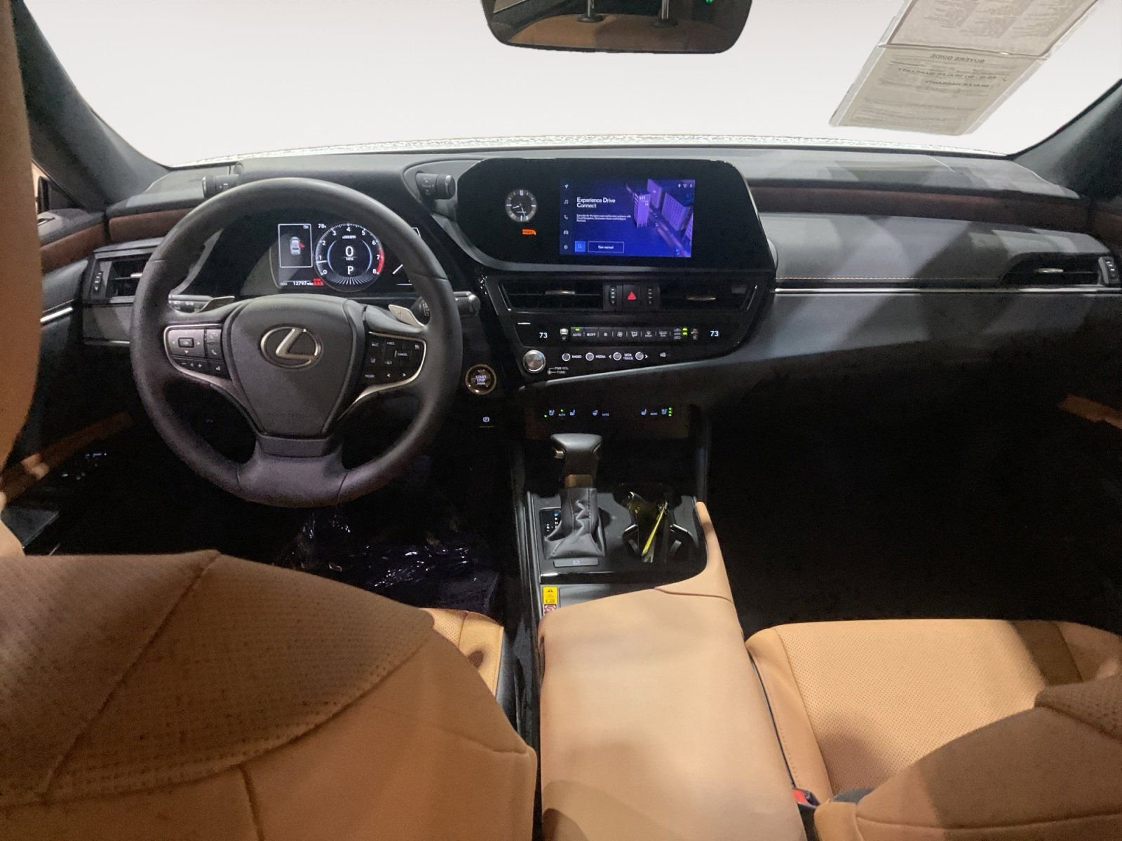 Used 2025 White Lexus 350 image 17