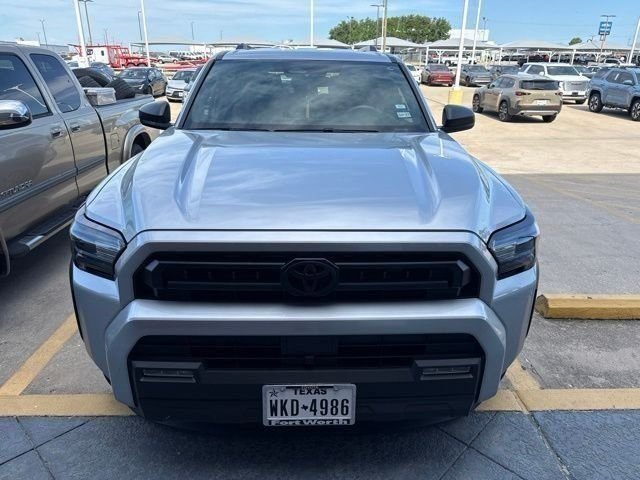 Used 2025  Toyota SR5 image 3