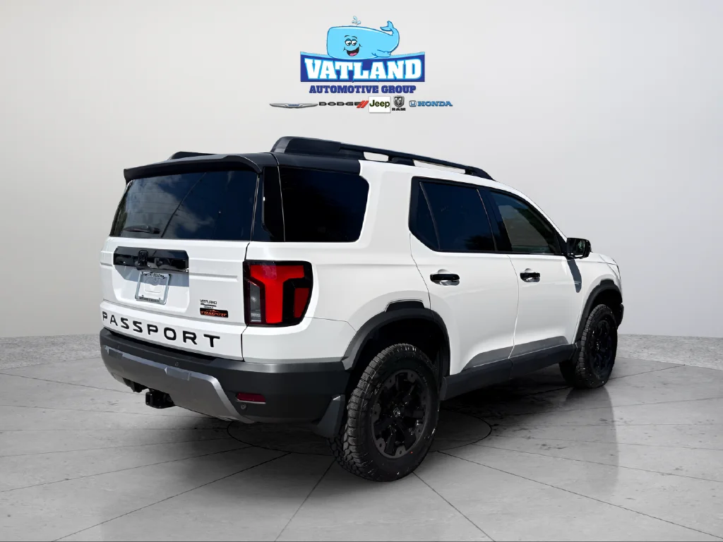 New 2027 Platinum White Pearl Honda TrailSport Elite image 5