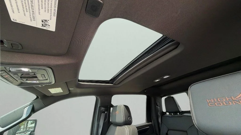 Used 2024 Summit White Chevrolet High Country image 26