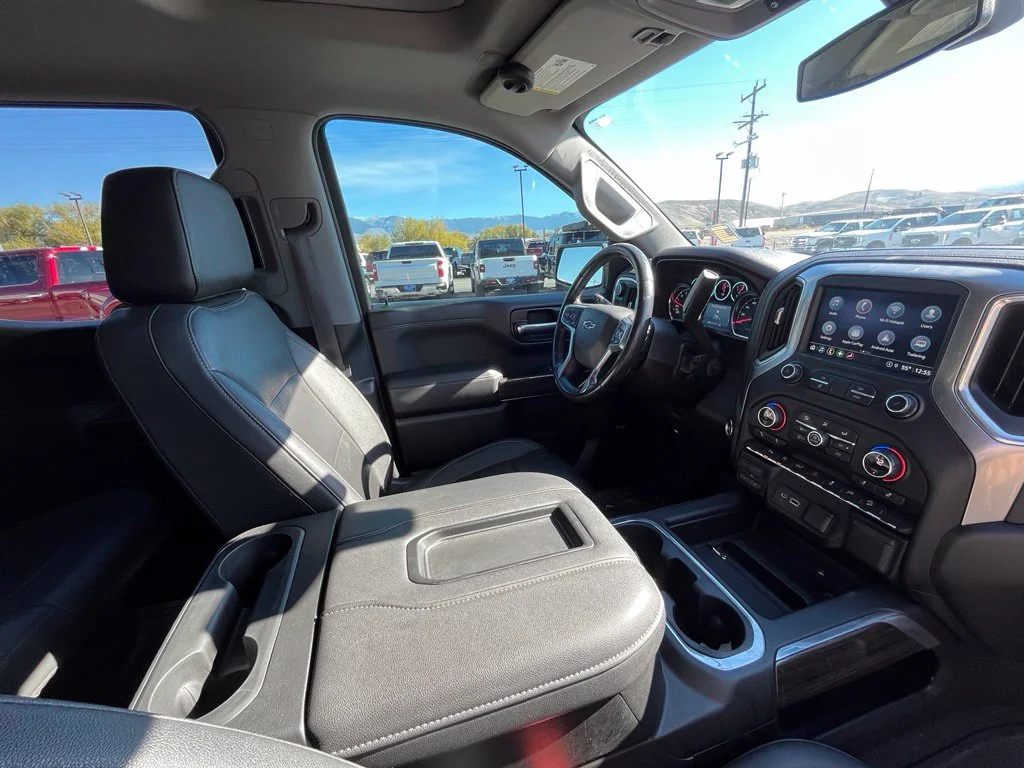Used 2021 Black Chevrolet LT Trail Boss image 21