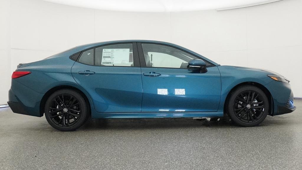 New 2026 Ocean Gem Toyota SE image 13
