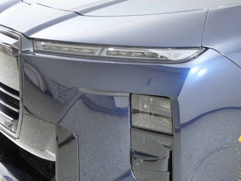 New 2027 Carbon Black Metallic BMW  image 3