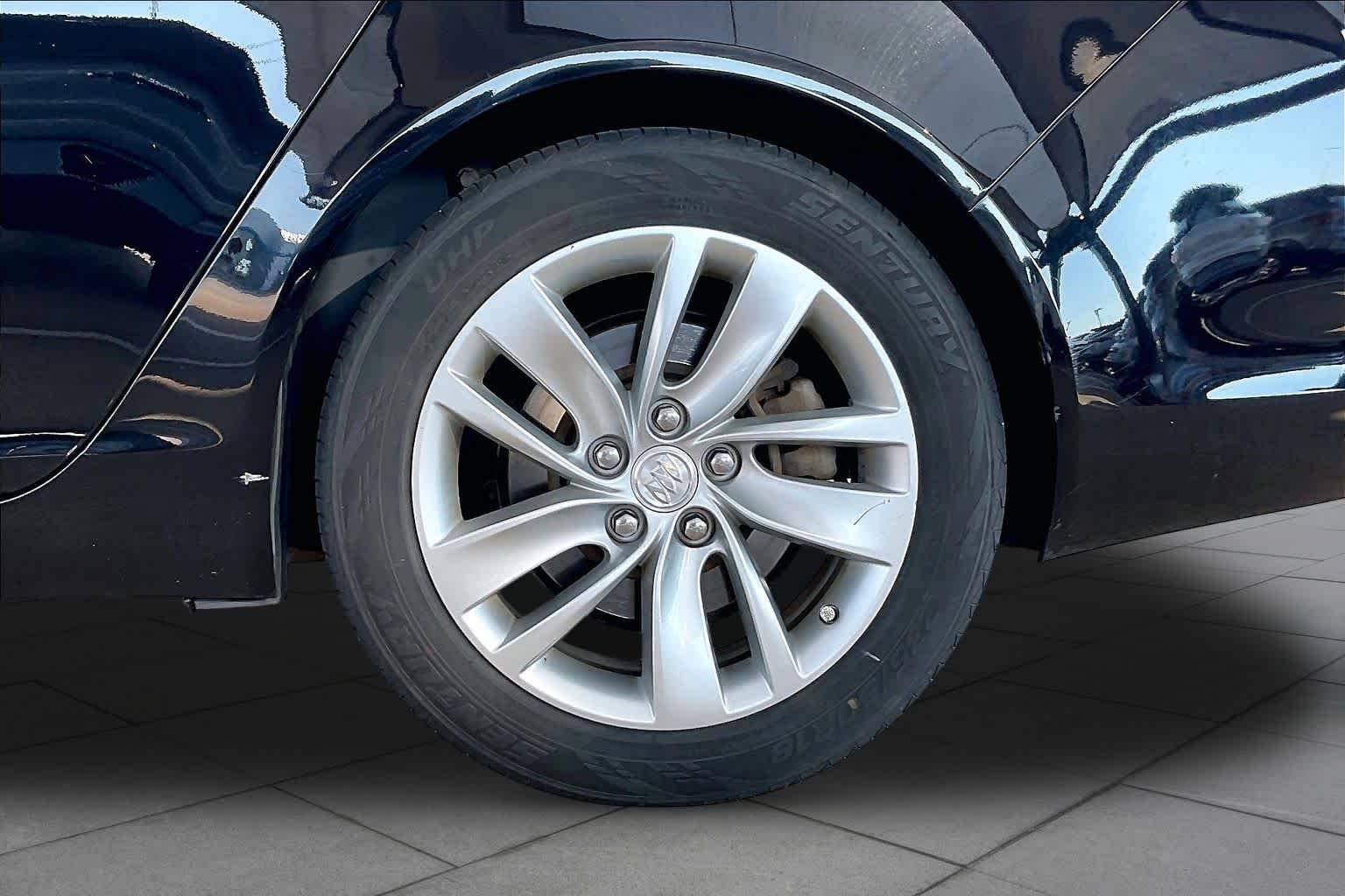 Used 2017 Black Onyx Buick Premium II image 10