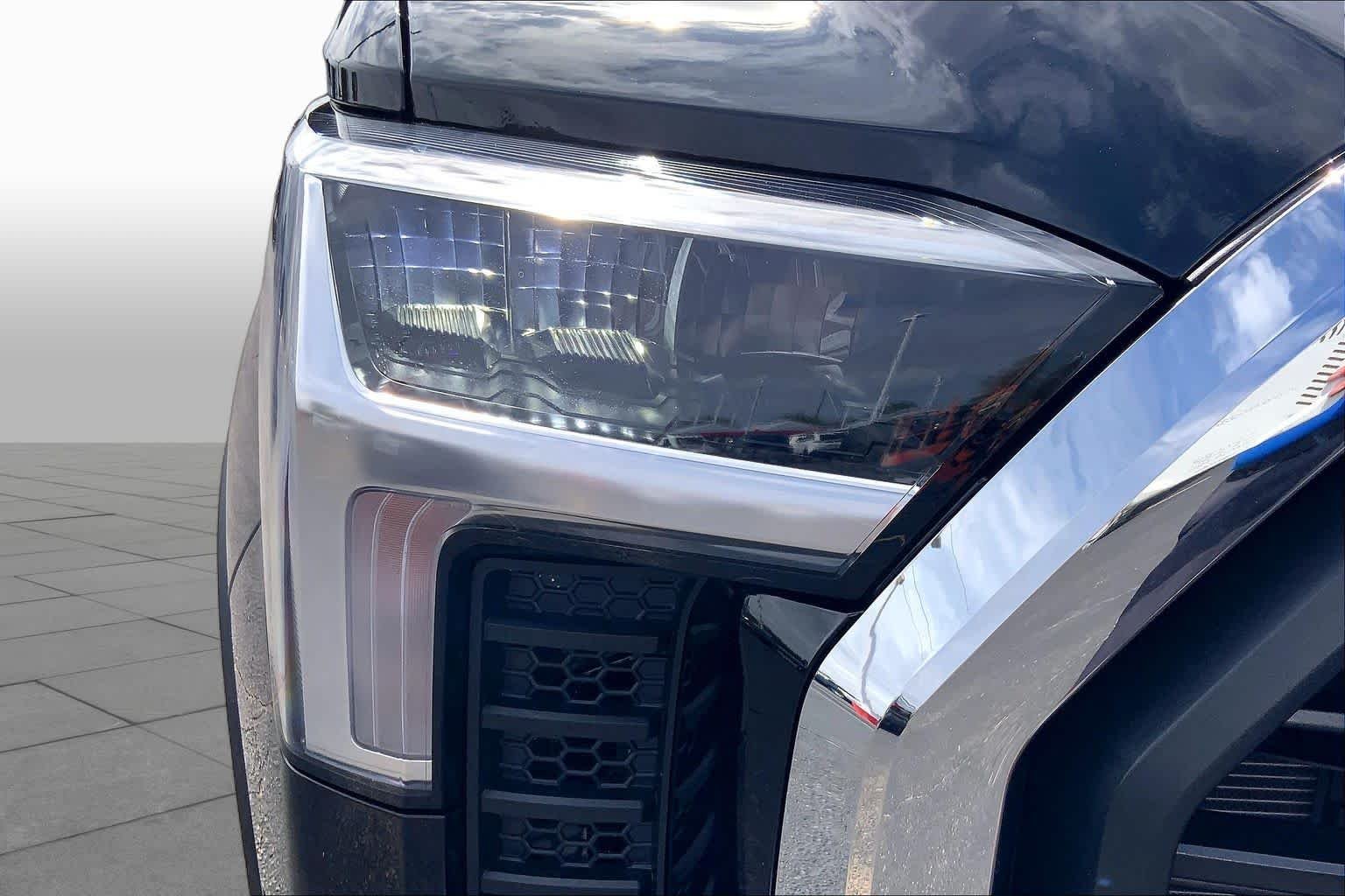 New 2026 Midnight Black Metallic Toyota SR5 image 13