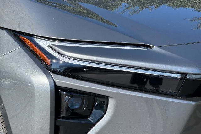 New 2026 Heavy Metal with Midnight Black Metallic roof <sup>1</sup> Toyota  Limited image 31