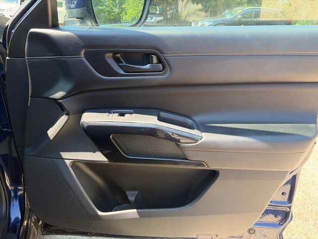 Used 2025 Blue Nissan SV image 14
