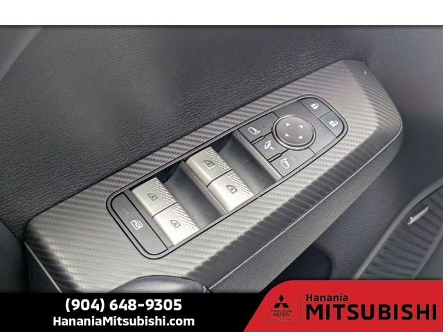 Used 2025 White Mitsubishi SE image 24