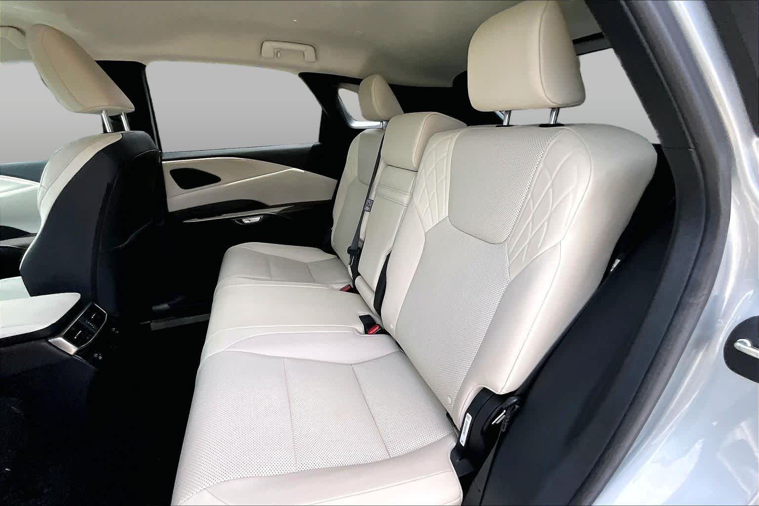 Used 2023 Iridium Lexus  image 21