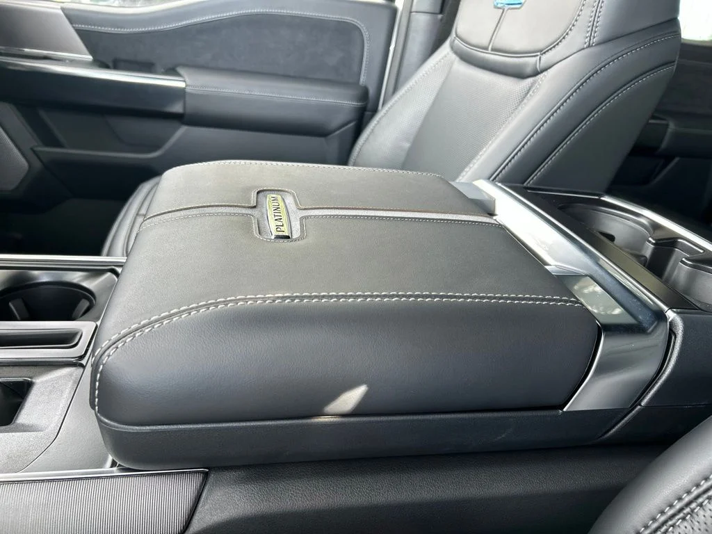 New 2026 White Ford Platinum image 36