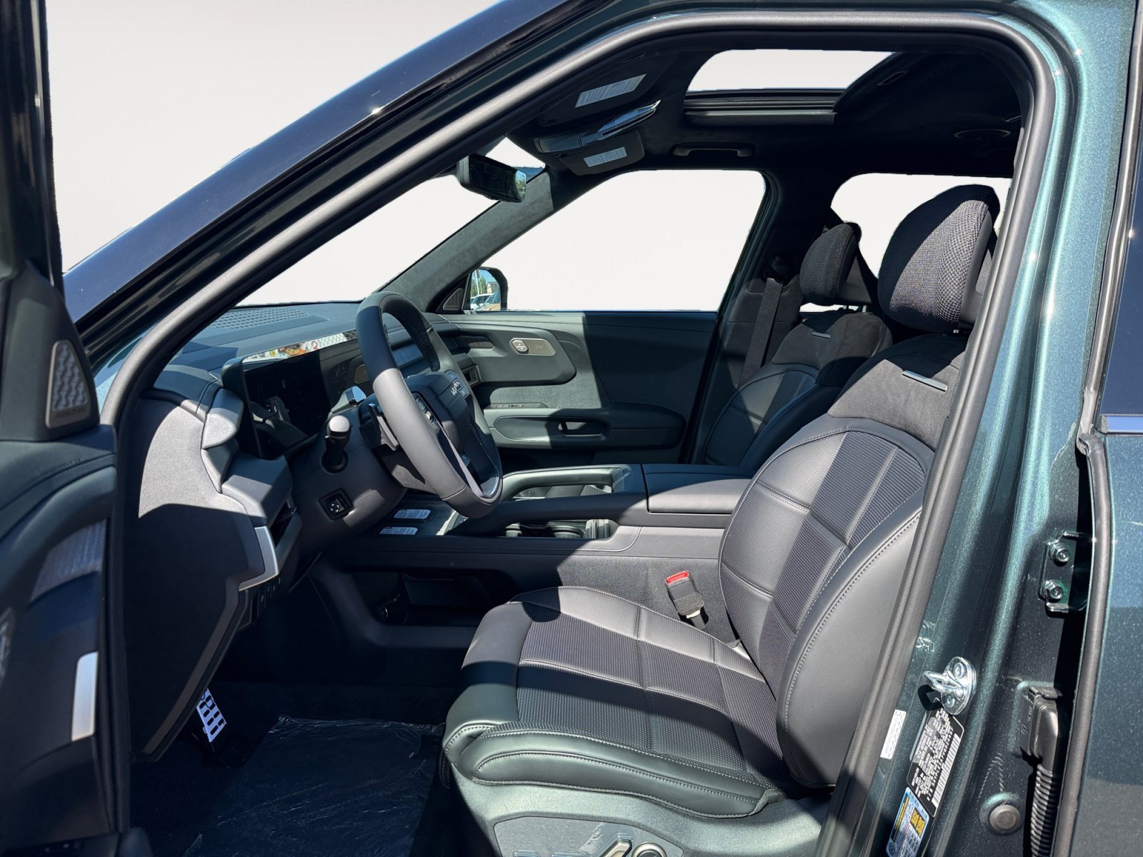 New 2027 Black Jade Green Kia SX-PRESTIGE image 10