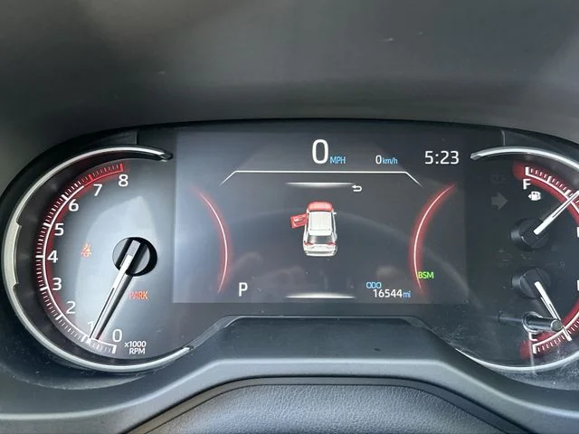 2024 Toyota RAV4 XLE Premium - Photo 15