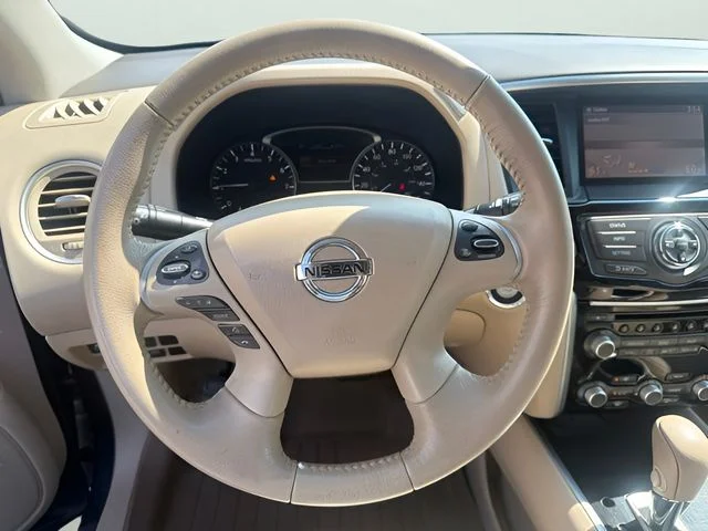 Used 2015 Blue Nissan SV image 15