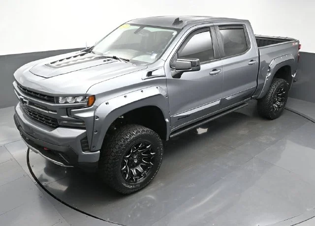 Used 2022 Gray Chevrolet RST image 47
