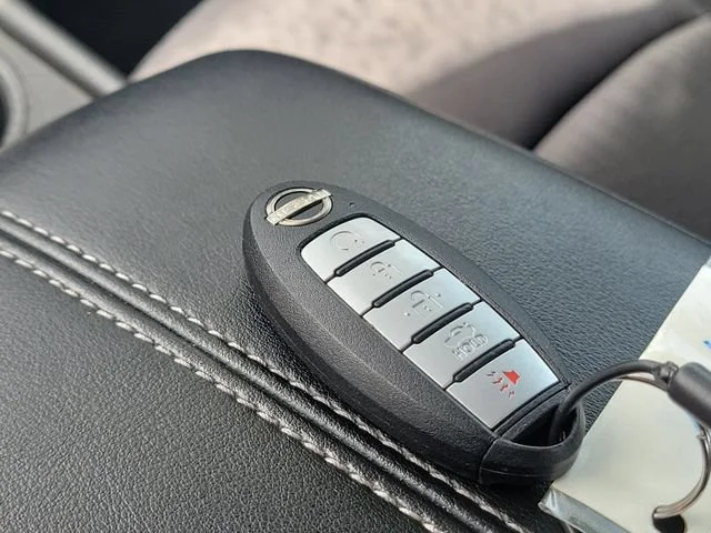 2025 Nissan Altima SV - Photo 32